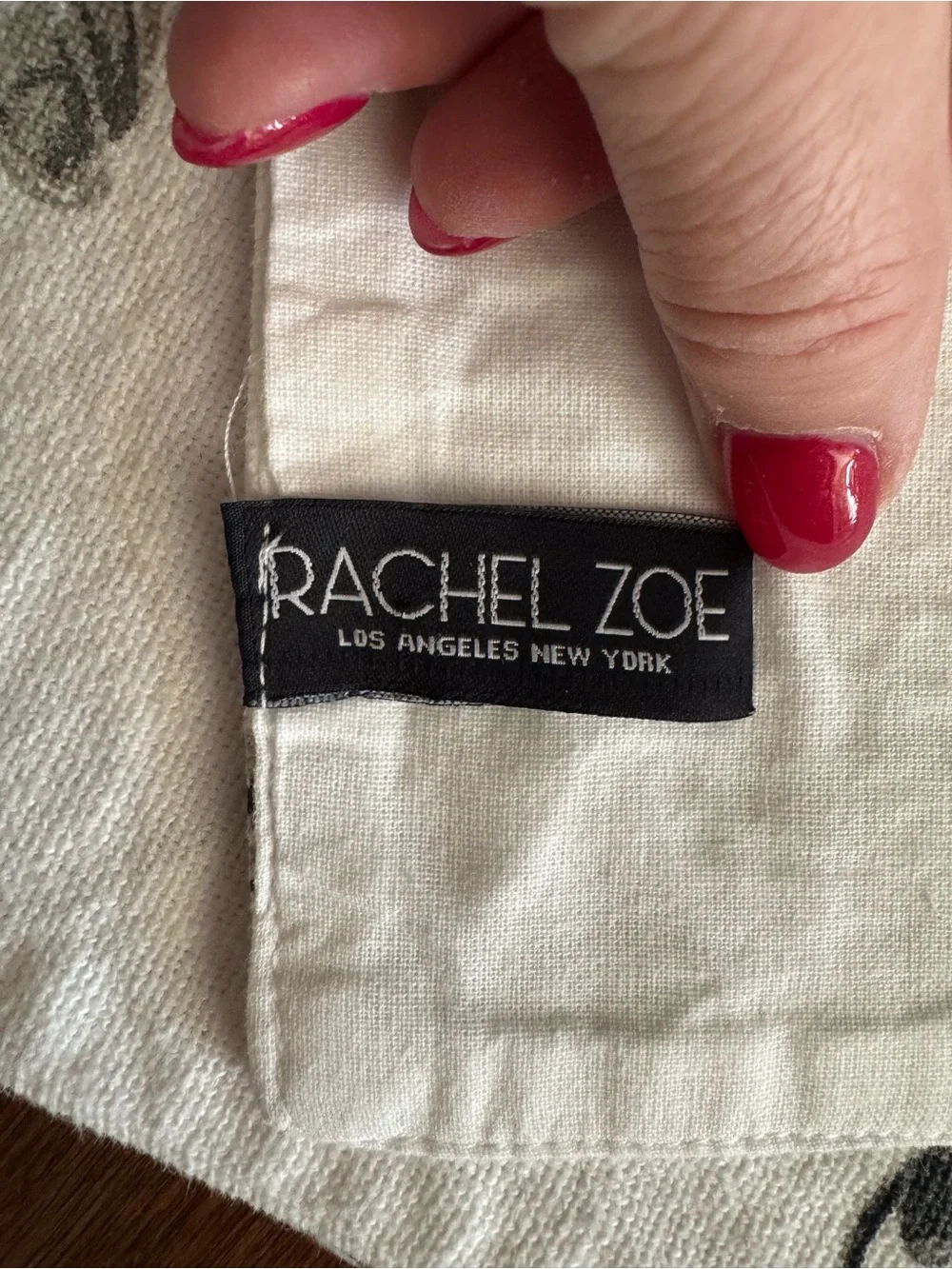 Rachel Zoe White/Cream Table Runner 14” X 85”